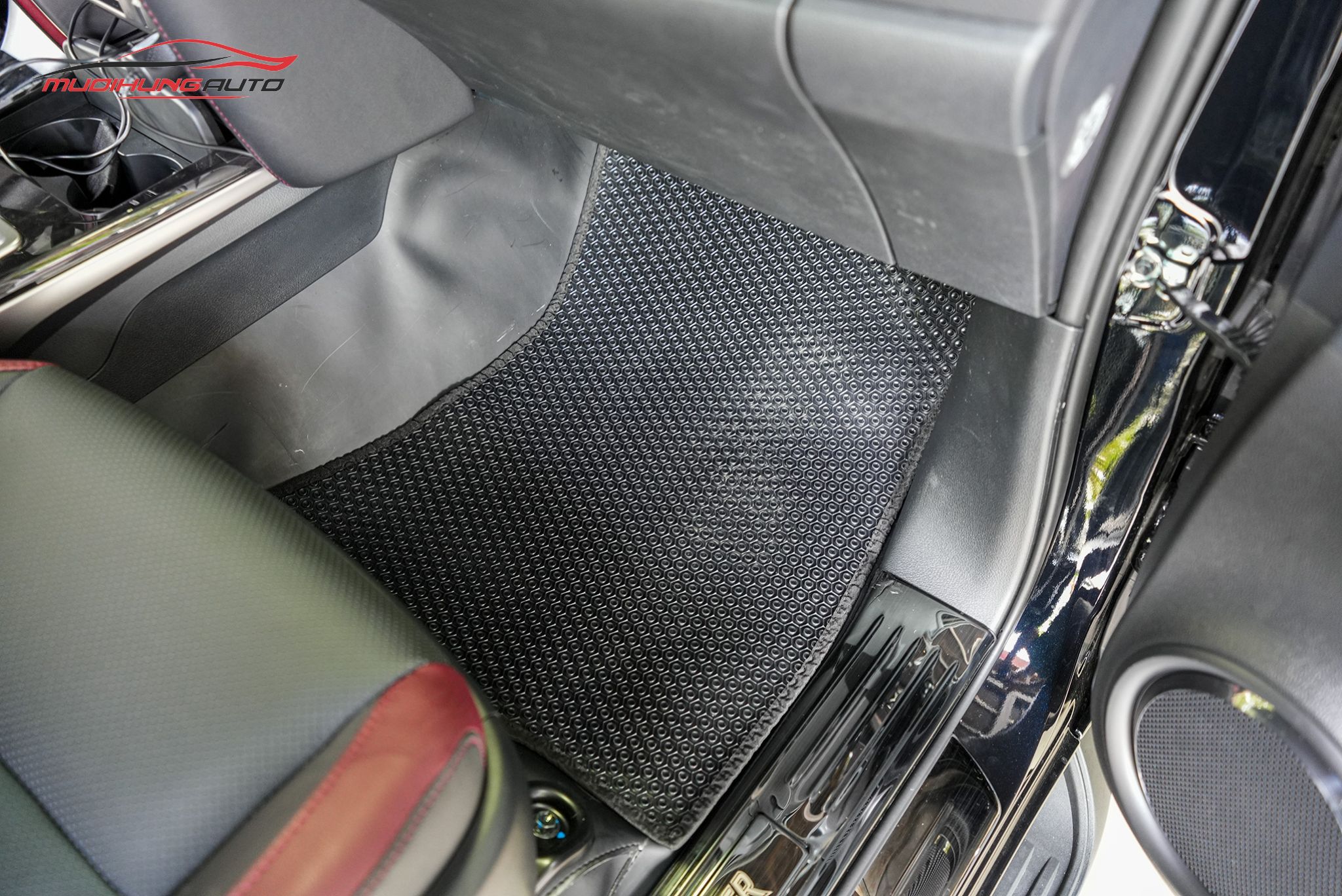 Thảm lót sàn Kata cho xe Toyota Fortuner 2022