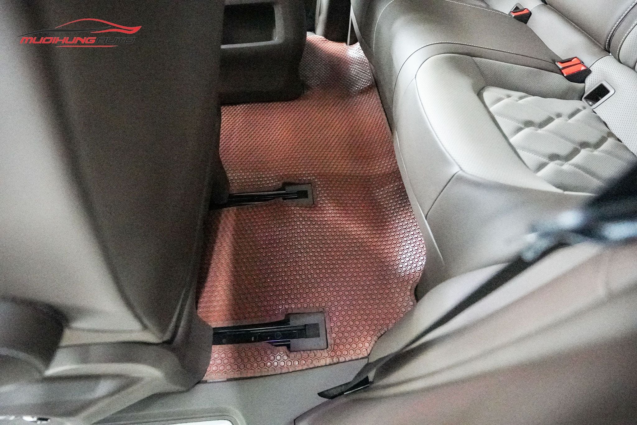 Thảm lót sàn Kata cho xe Volkswagen Viloran 2024