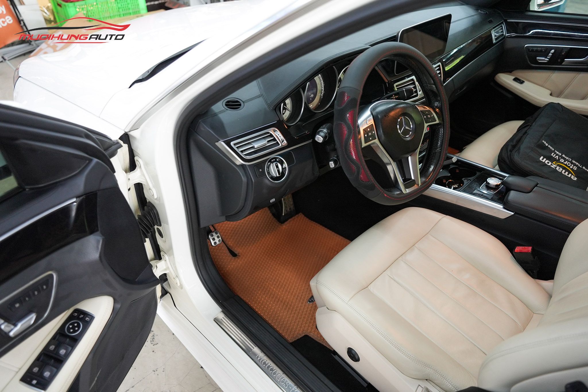 Thảm lót sàn Kata ô tô Mercedes E250 2015