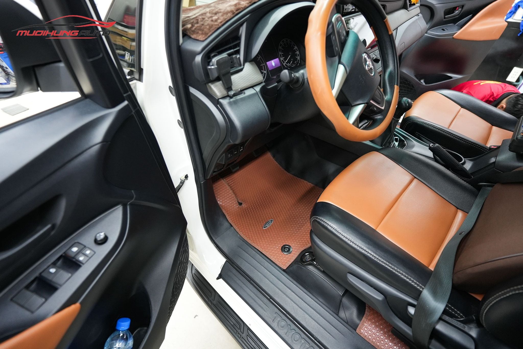 Thảm lót sàn Kata ô tô Toyota Innova 2020