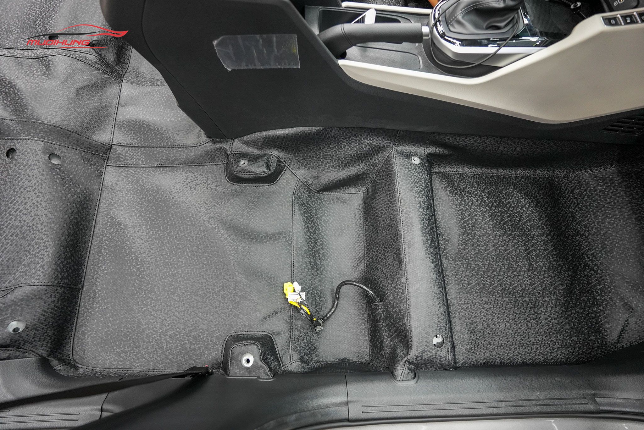 Thảm lót sàn Lavor cho xe Kia Carens