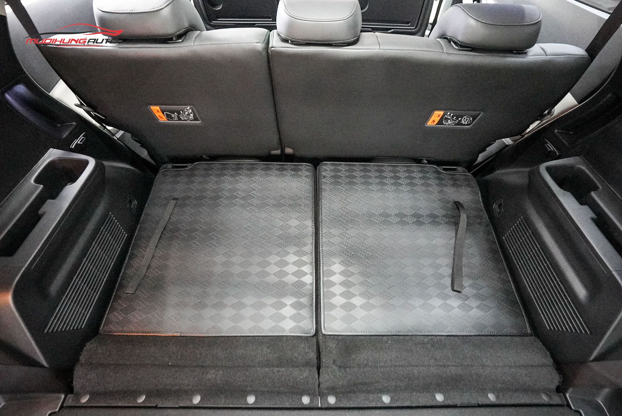 Thảm lót sàn Lavor dành cho xe hơi Kia Carens