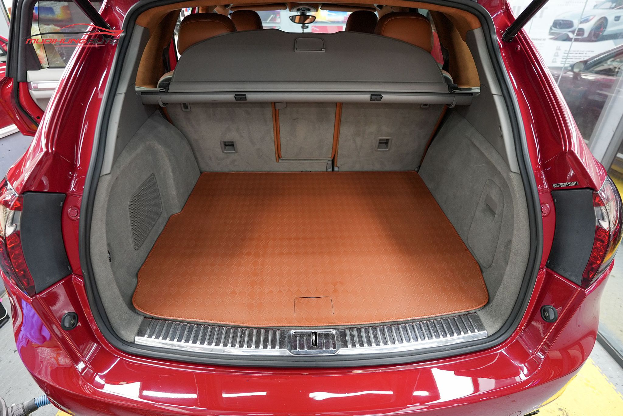 Thảm lót sàn Lavor dành cho xe hơi Porsche Cayenne