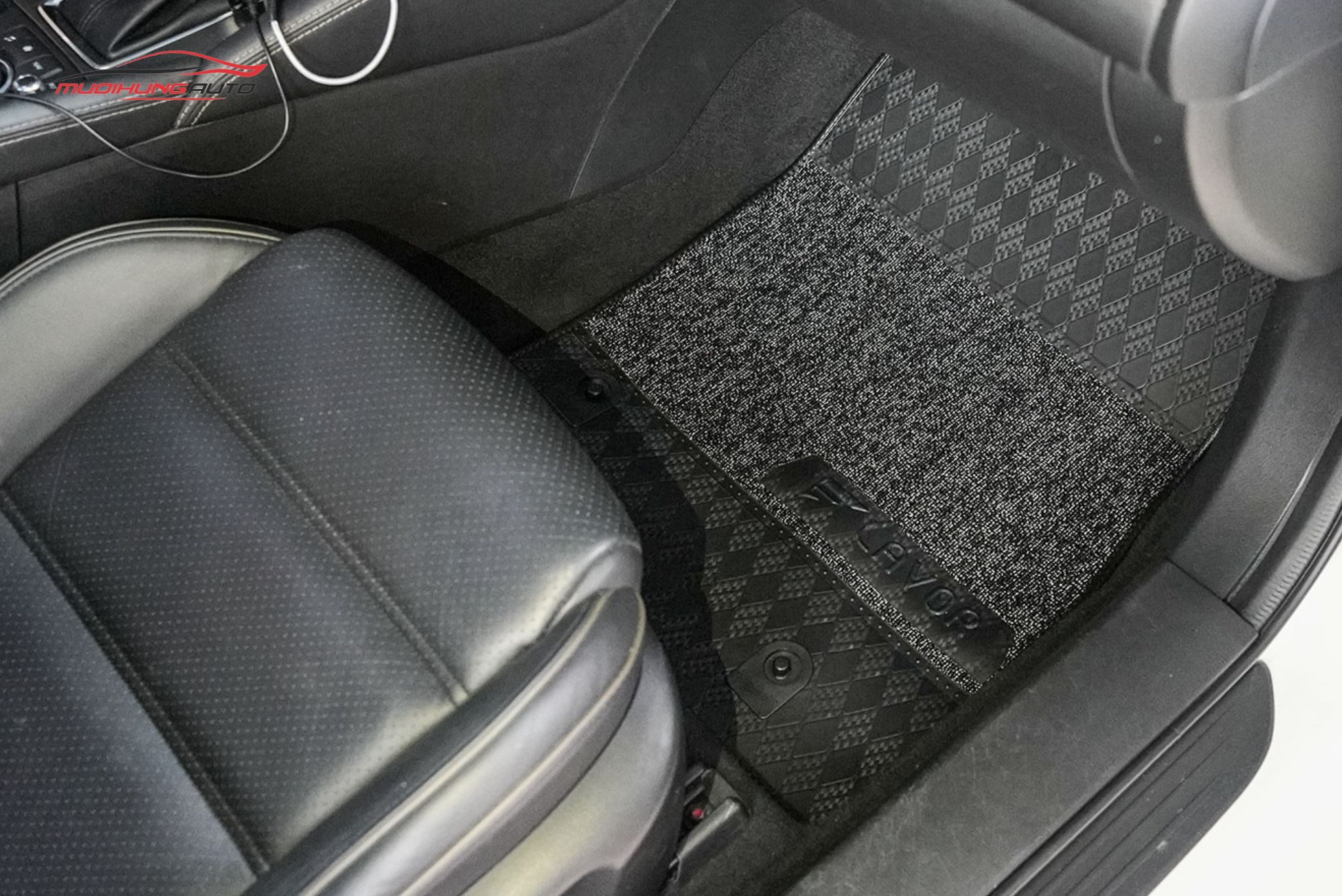 Thảm lót sàn Lavor dành cho xe Mazda 6