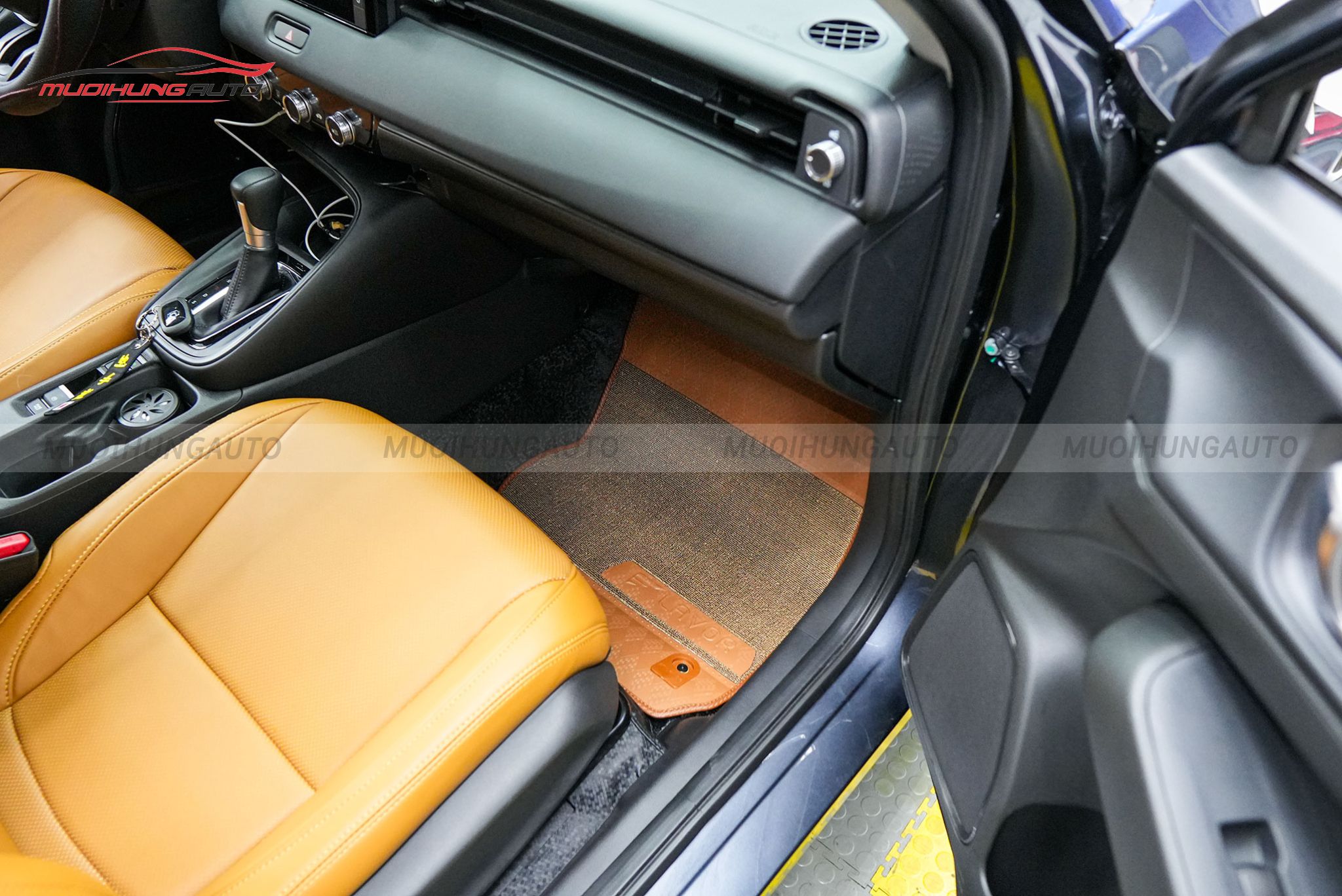 Thảm lót sàn Lavor Honda HRV 2024
