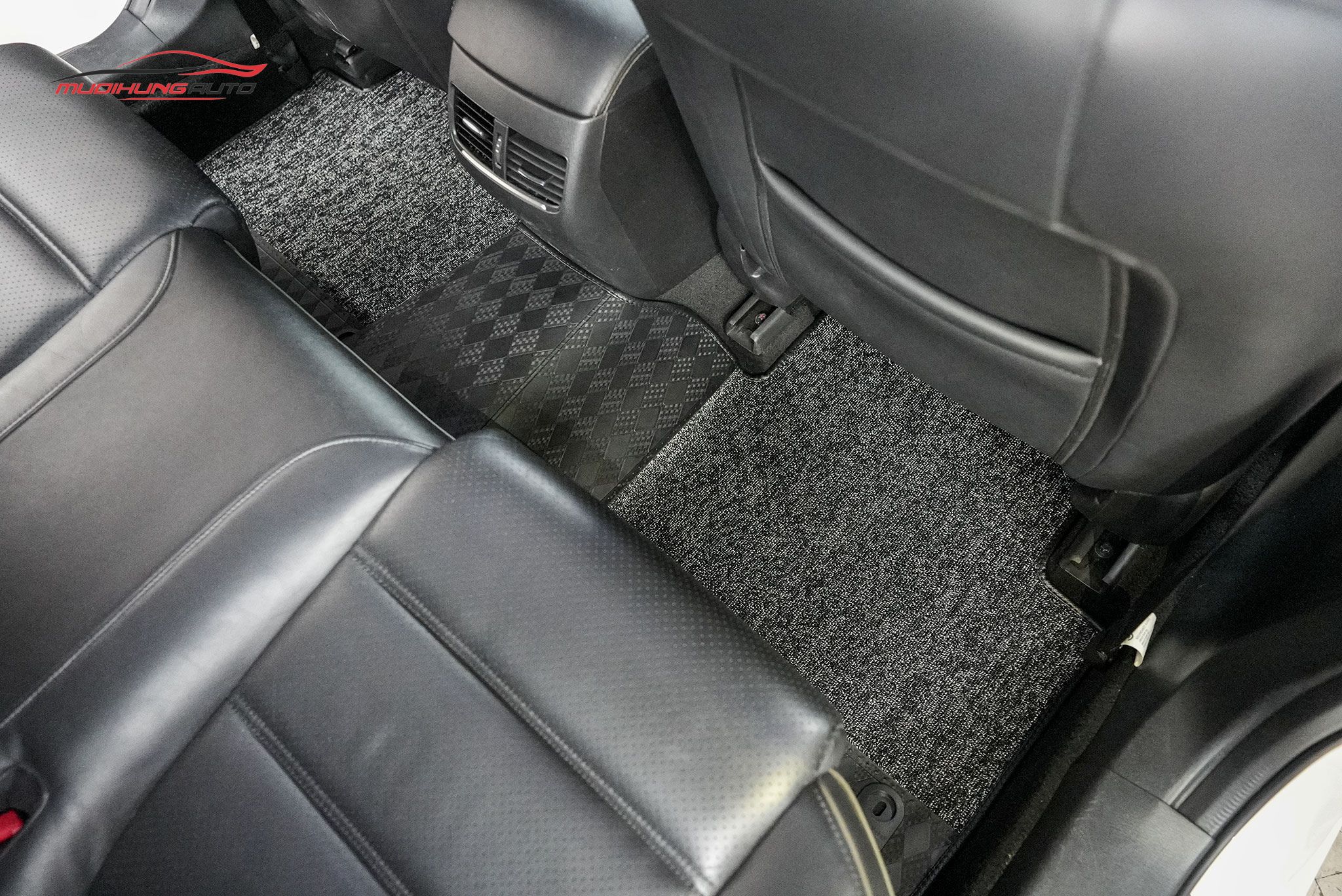 Thảm lót sàn Lavor Mazda 6