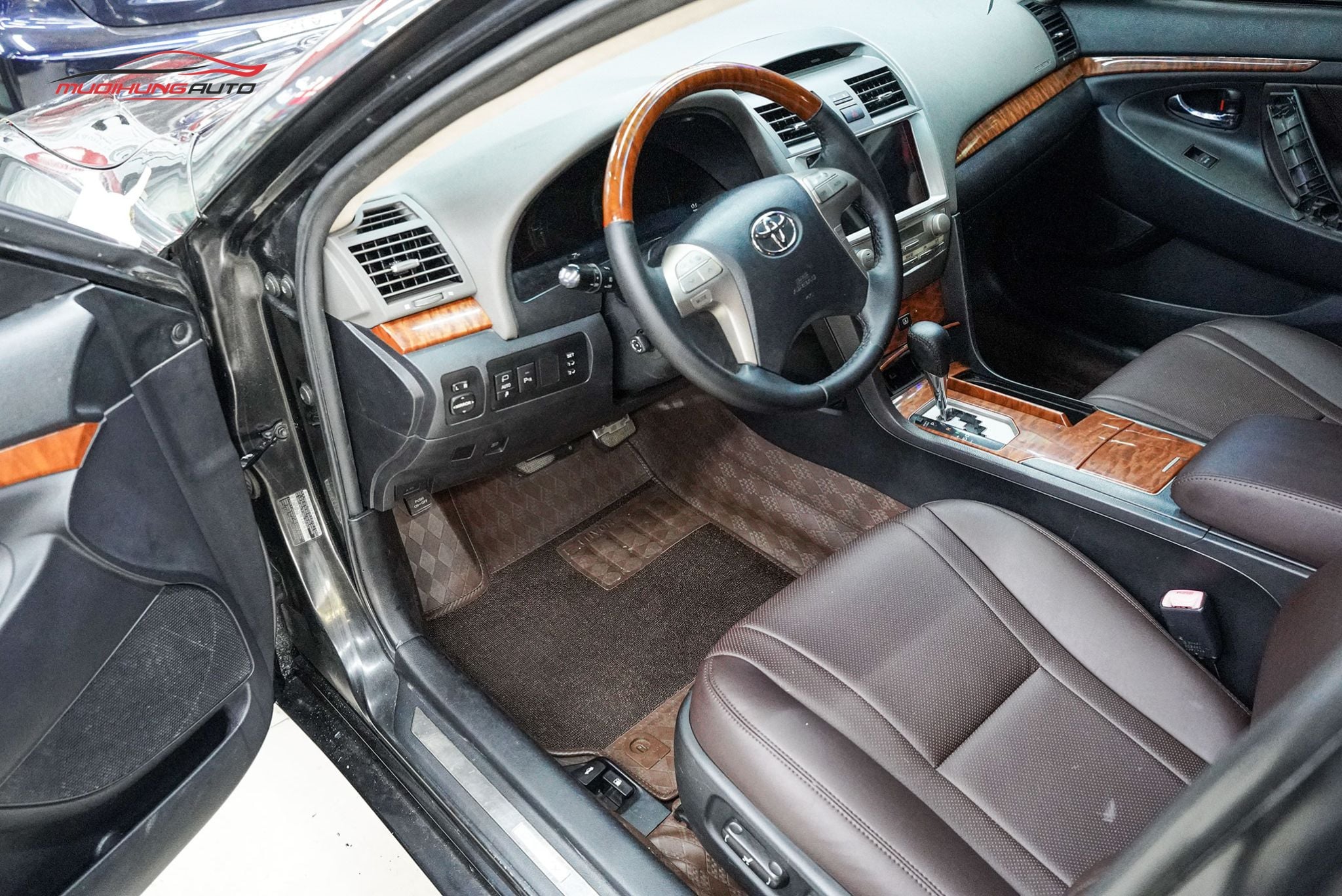 Thảm lót sàn Lavor ô tô Toyota Camry