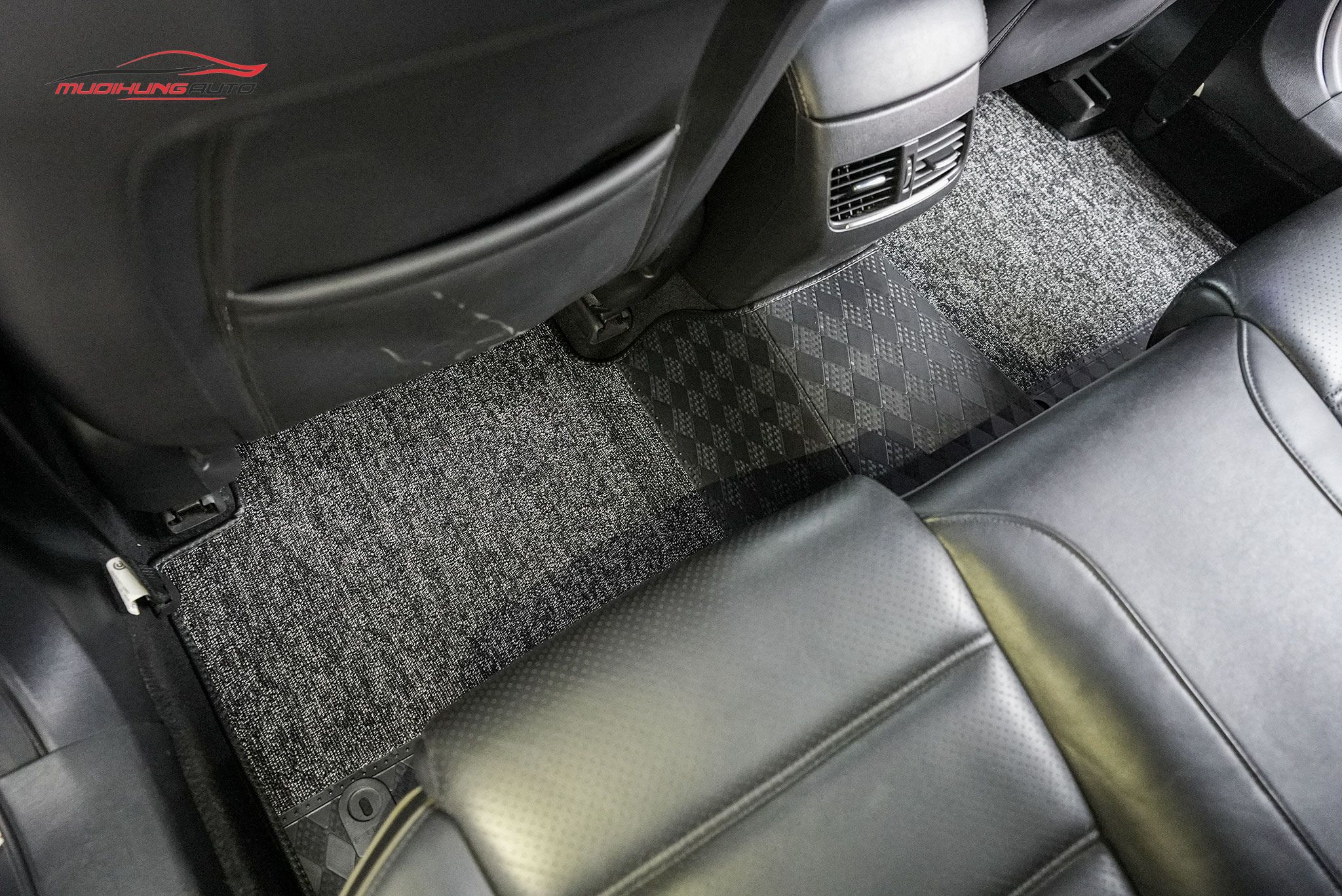 Thảm lót sàn Lavor xe hơi Mazda 6