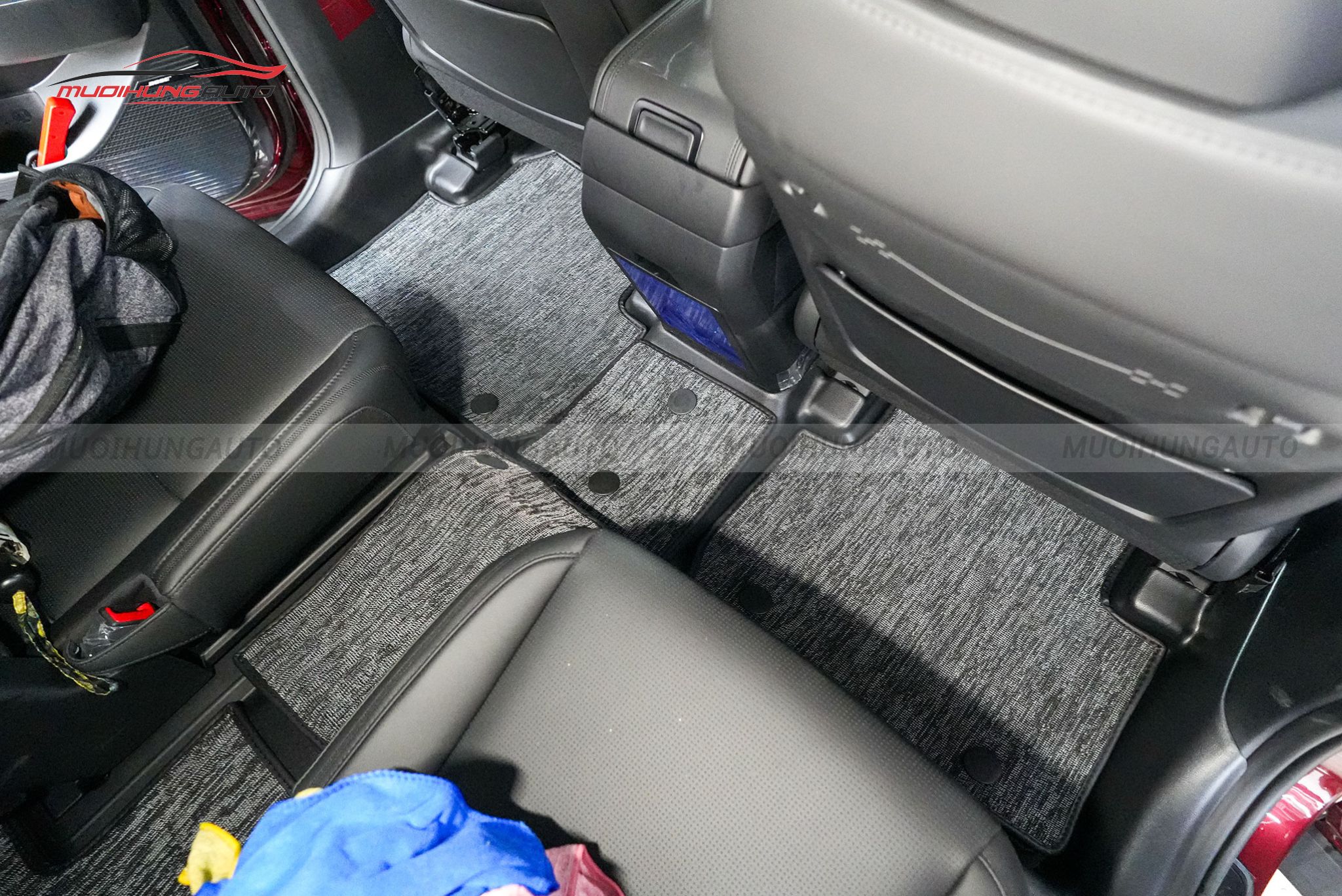 Thảm lót sàn Ncar Hyundai Santafe 2024