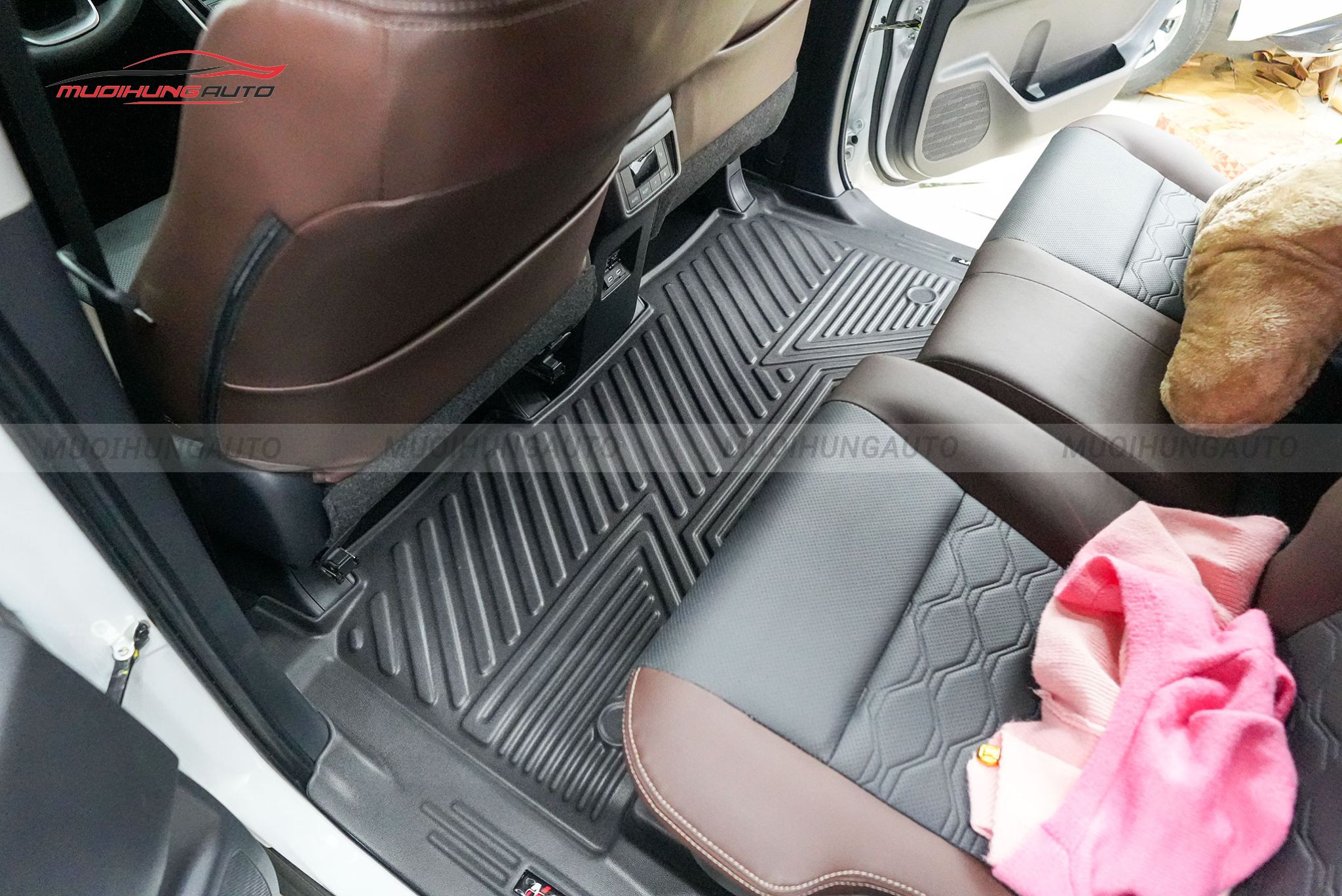 Thảm lót sàn Ncar Toyota Innova Cross 2024