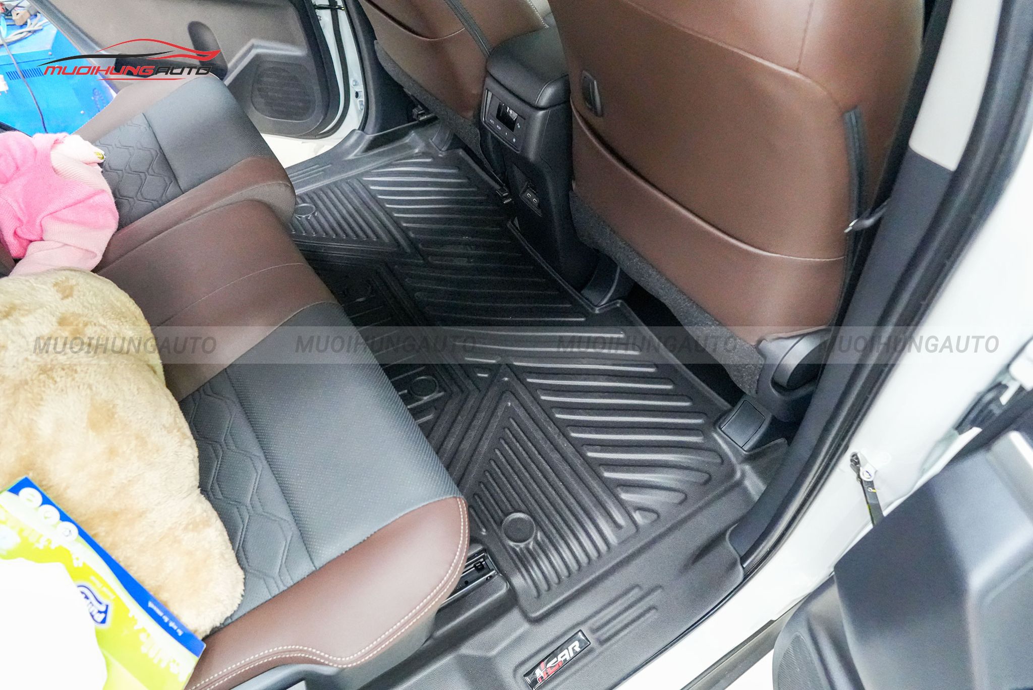 Thảm lót sàn Ncar xe hơi Toyota Innova Cross 2024