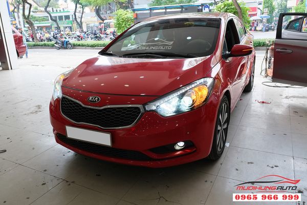 Thay bóng Led Pha và độ bi gầm xe Kia K3 06
