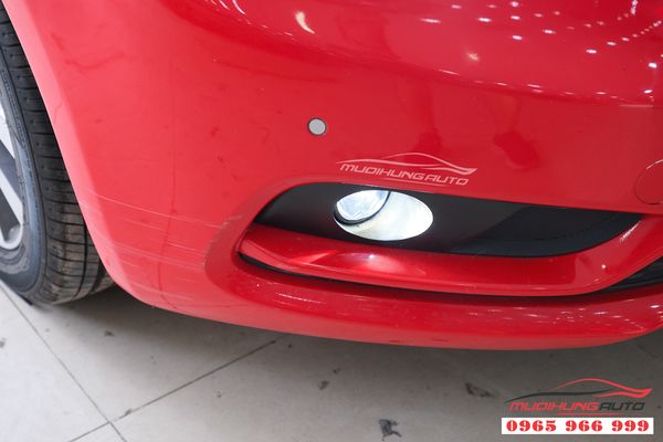 Thay bóng Led Pha và độ bi gầm xe Kia K3 07