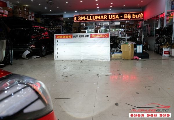 Thay bóng Led Pha và độ bi gầm xe Kia K3 09