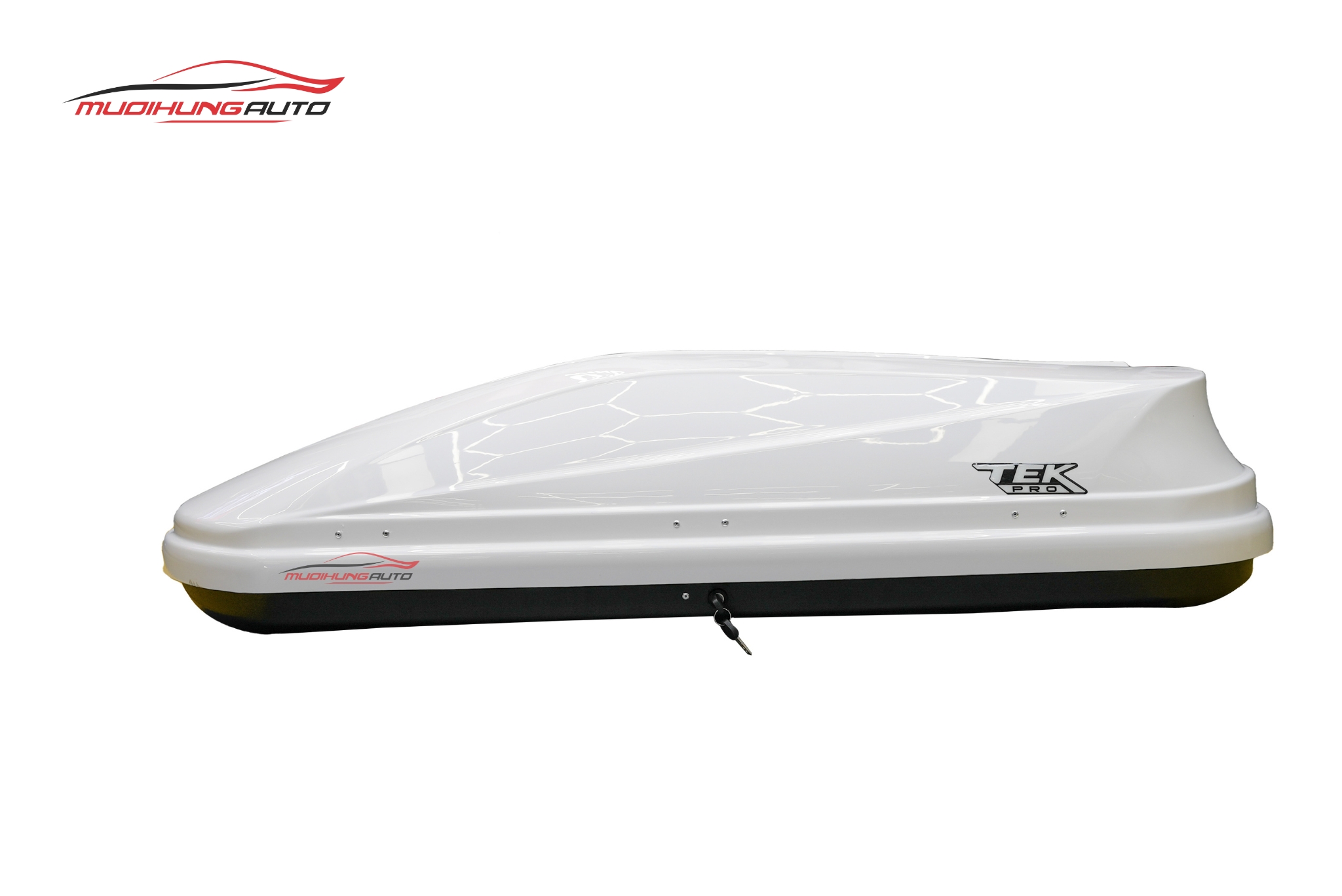 Thùng chở đồ trên nóc ô tô TEK Pro 650