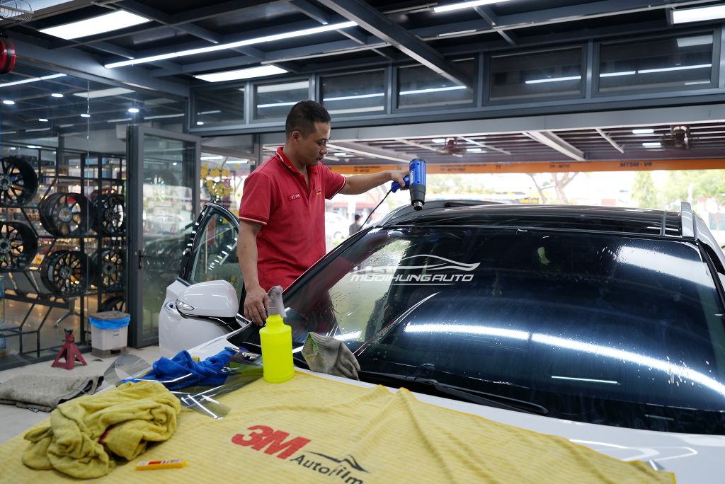 Top 6 Những Món Đồ Chơi Tiện Ích Cho Xe Hyundai Santafe 2022