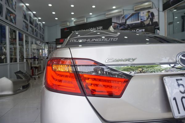 Toyota Camry 2.0 độ thành Lexus đẳng cấp 02