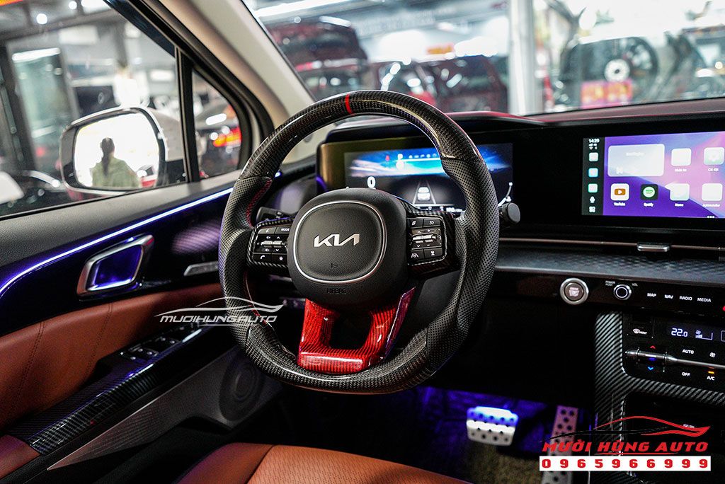 Những Món Phụ Kiện Cao Cấp Cho Xe Kia Carnival