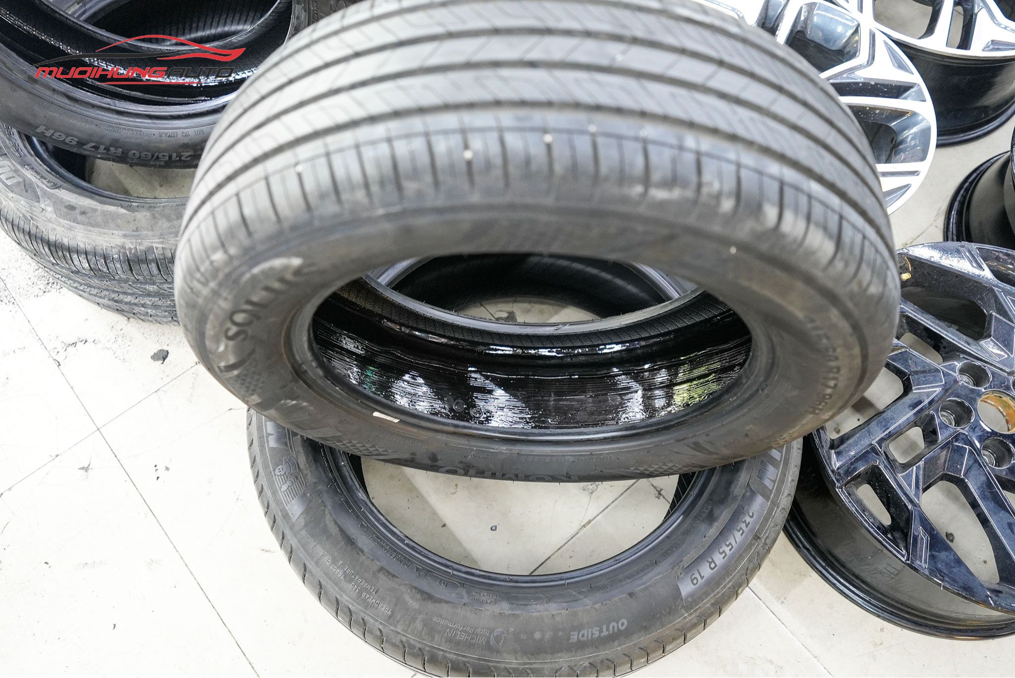 Tráng lốp chống đinh cho Hyundai Creta 2022