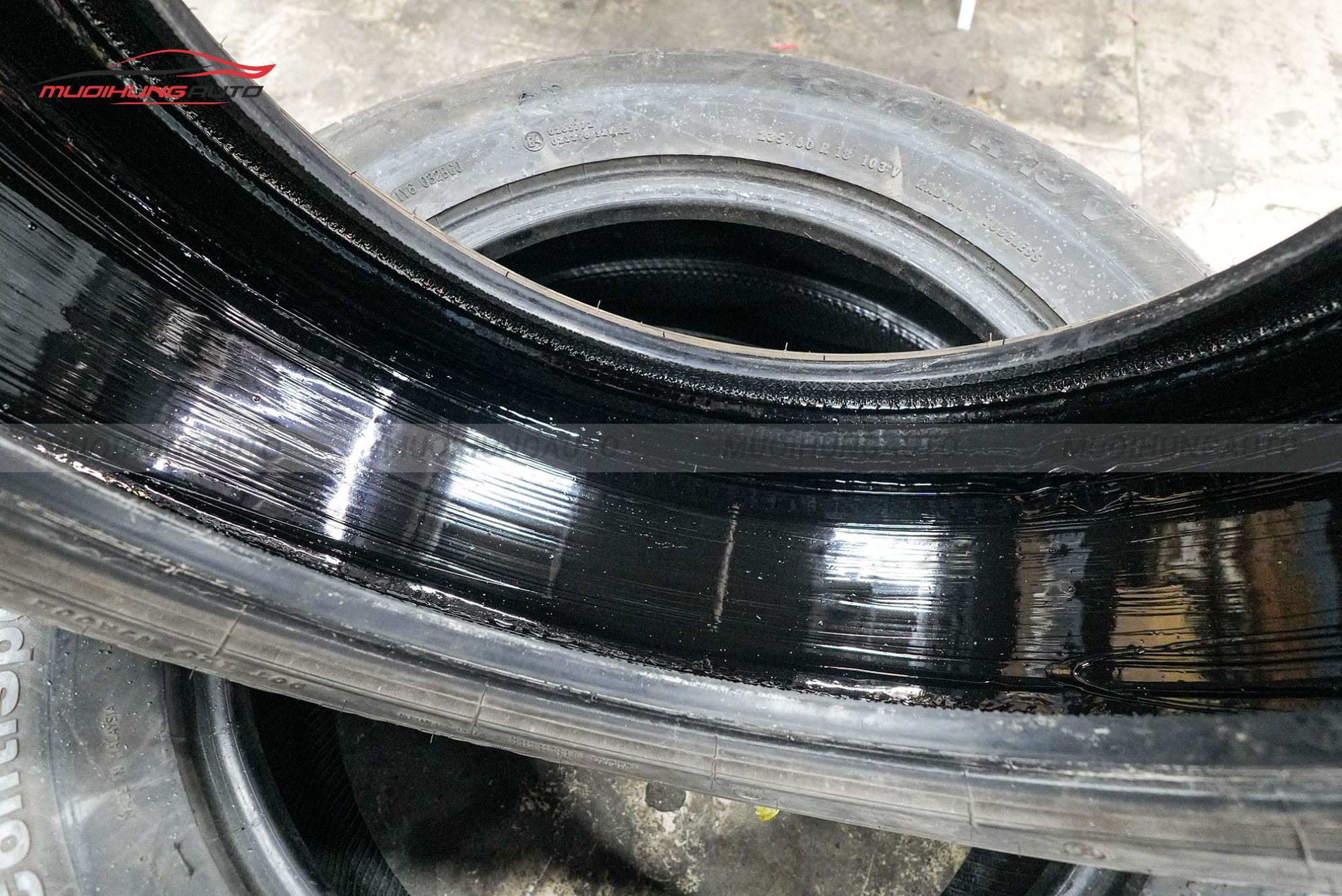 Tráng lốp chống đinh ô tô MG RX5