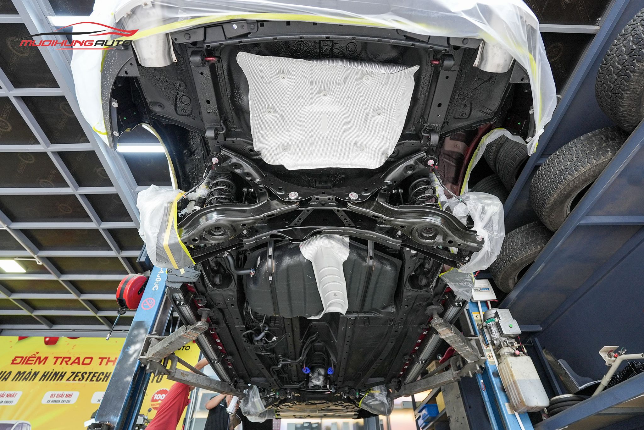 Phủ Gầm Xe Mazda CX-8 2023