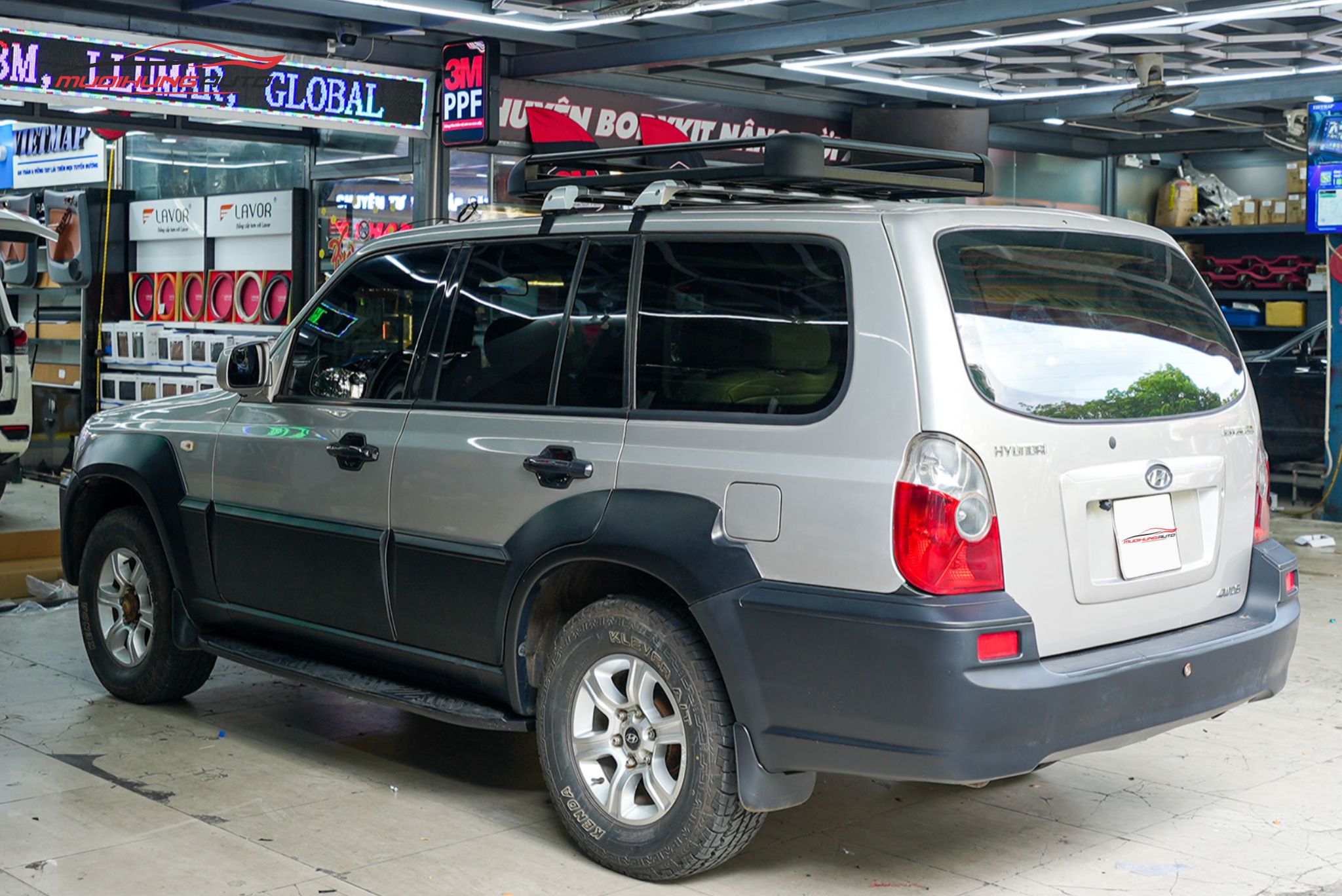 Baga mui Yaki 127cm CP-307 xe Hyundai Terracan