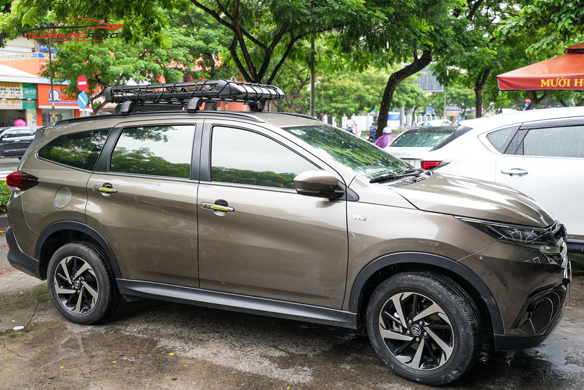 Baga mui Yaki 127cm CP-307 xe Toyota Rush 2018