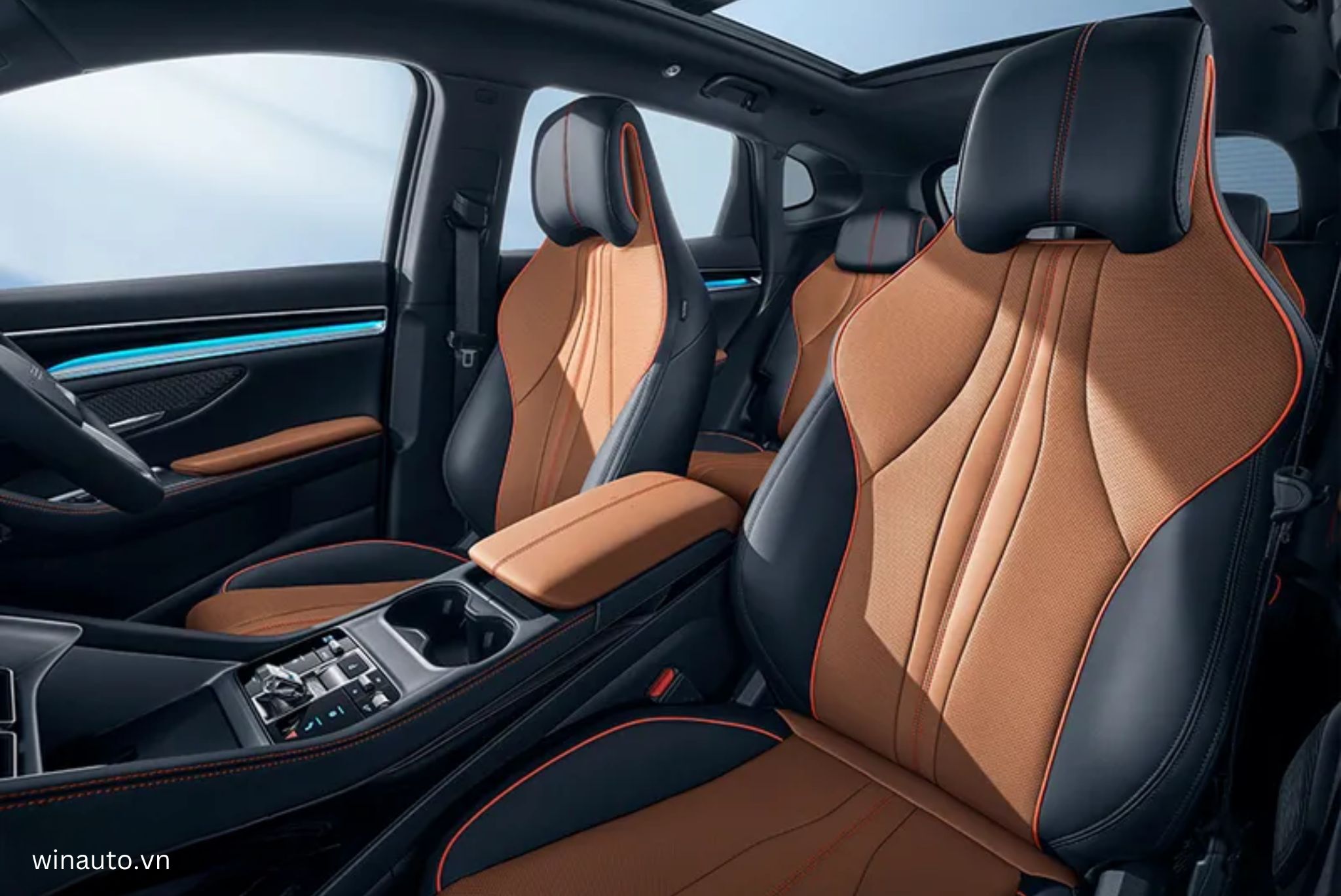 BYD Sealion 6 trang bị ghế ngồi bọc da