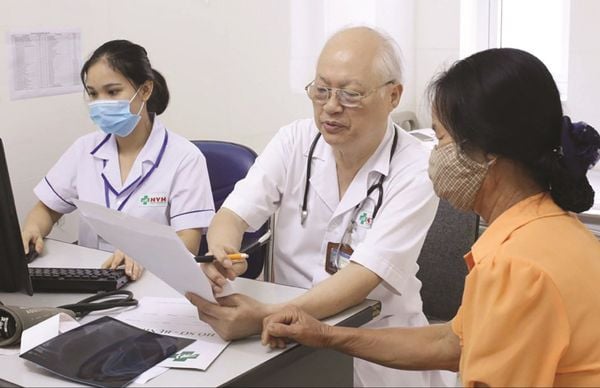 Đi gặp bác sỹ