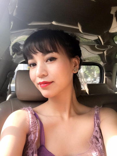 TRỊ MỤN KHẨN CẤP