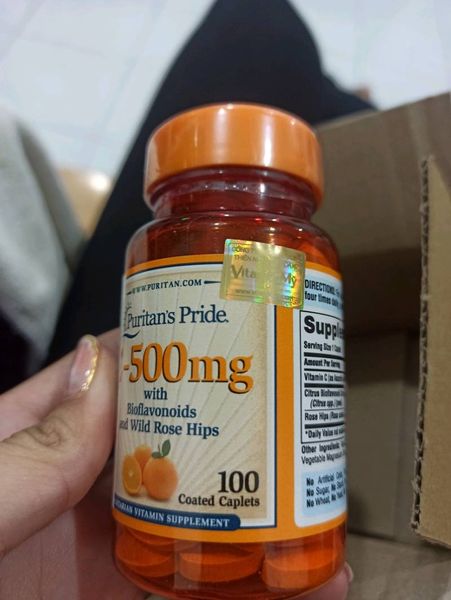 danh-gia ve-vien-uong-bo-sung-vitamin-C của Mỹ-Puritans-Pride-Vitamin-C-500mg