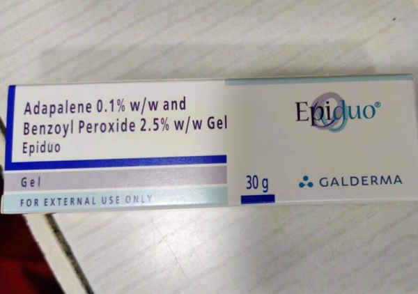 Thuốc trị mụn Epiduo Gel 15g