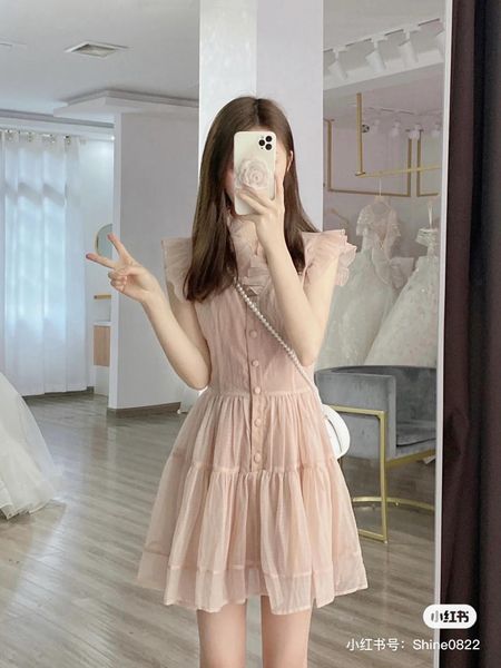 Đầm Dự tiệc Cổ U Tay bèo Màu trắng  BST Gentle dresses