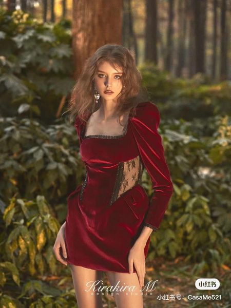 Váy nhung  Item không thể thiếu cho lễ hội mùa thu  Neva Fashion  Thời  Trang NEVA  Luôn Đón Đầu Xu Hướng