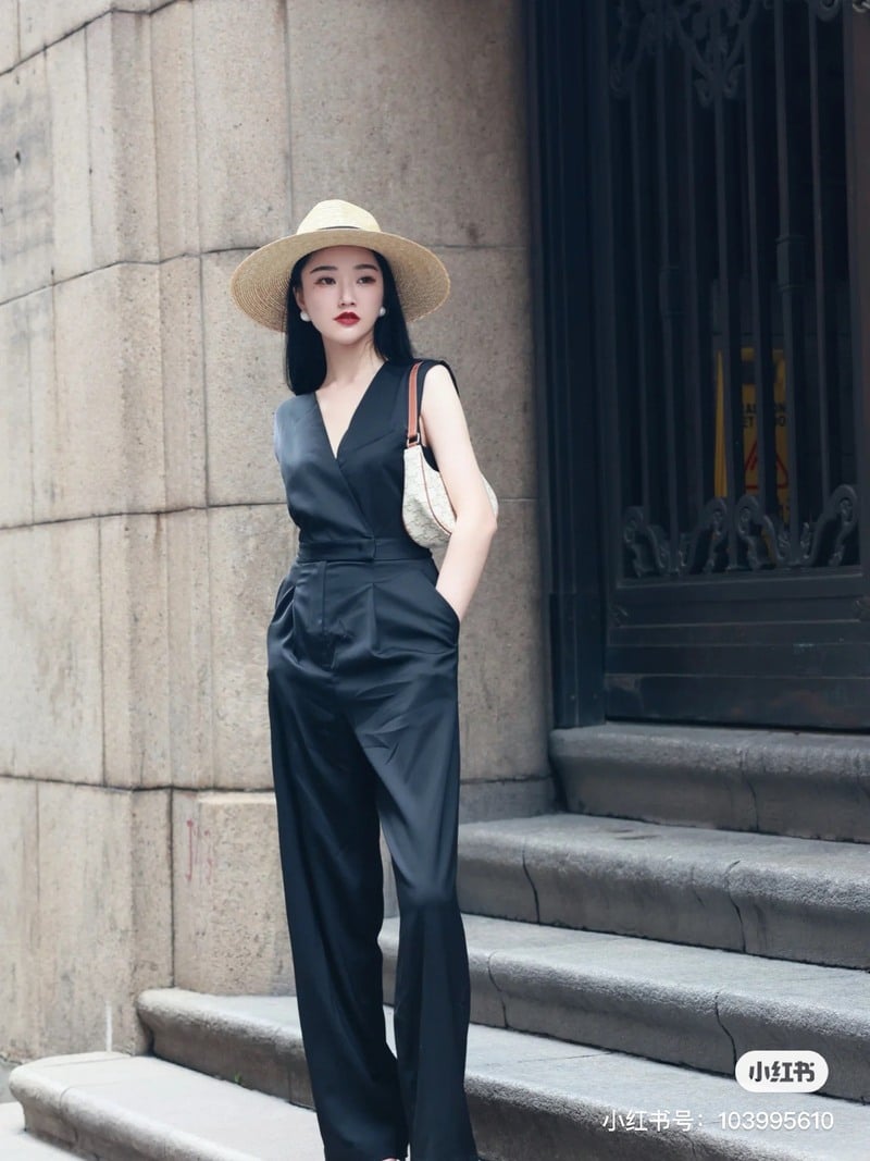 jumpsuit là gì