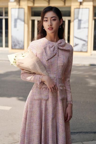 Váy Hai Dây Tweed Hoạ Tiết Đá Pha Lê STEFANNI