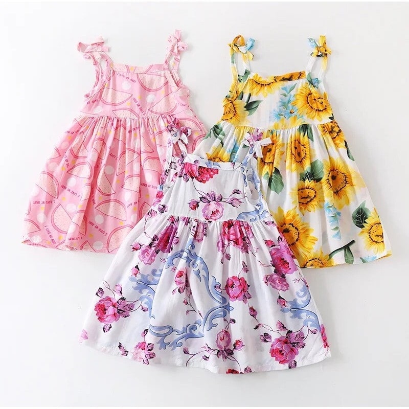 Váy lanh mùa hè cho bé gái và những lưu ý mẹ không nên bỏ qua