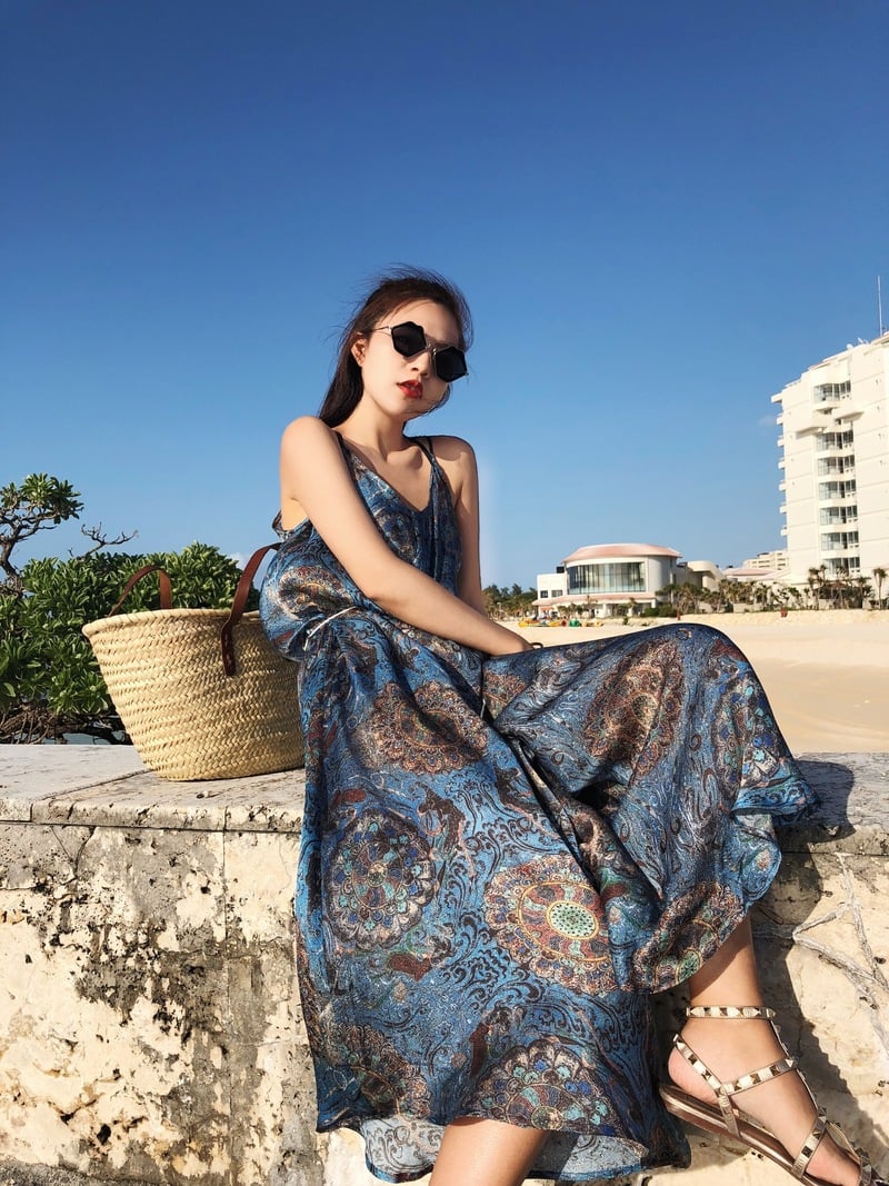Đầm maxi hoa đi biển màu xanh xinh xắn tay phồng cổ vuông giúp nàng nổi bật  | Shopee Việt Nam