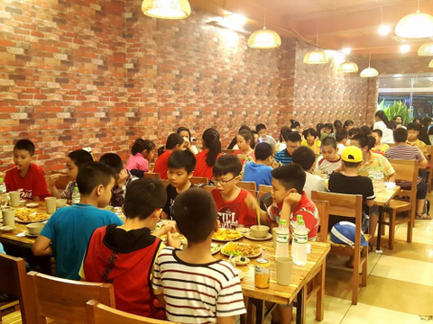 Quán lẩu đón gần 1.000 lượt khách mỗi ngày tại Hà Nội
