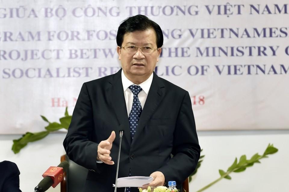 Phó Thủ tướng Trịnh Đình Dũng phát biểu tại buổi lễ