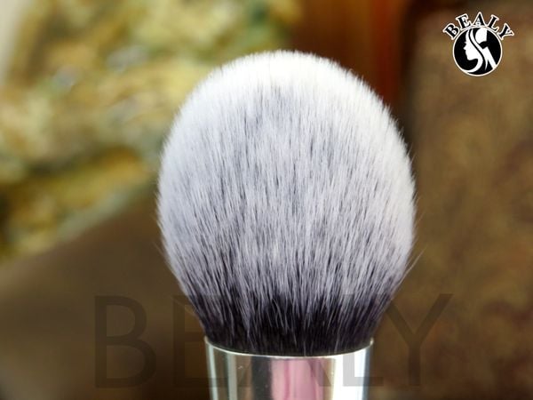 REVIEW CO PHU PHAN XEP LOP BEALY VA REAL TECHNIQUES BRUSHES