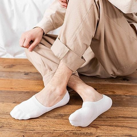 3 Kiểu Tất/Vớ Con Trai Nhất Định Phải Có Trong Tủ Đồ Của Mình