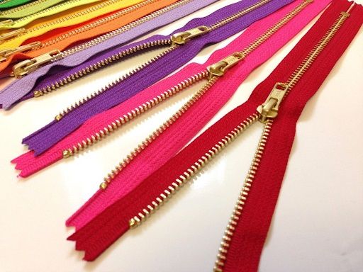 Tips hướng dẫn bạn sửa dây kéo balo nhanh chóng, hiệu quả