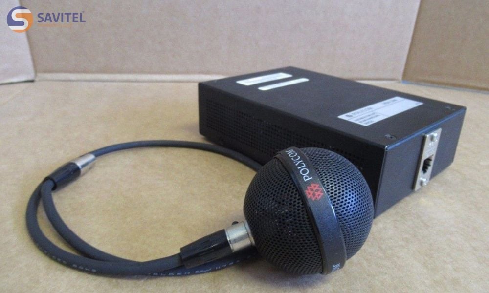 Để đảm bảo hiệu suất tối ưu, nên sử dụng micro chính hãng Polycom