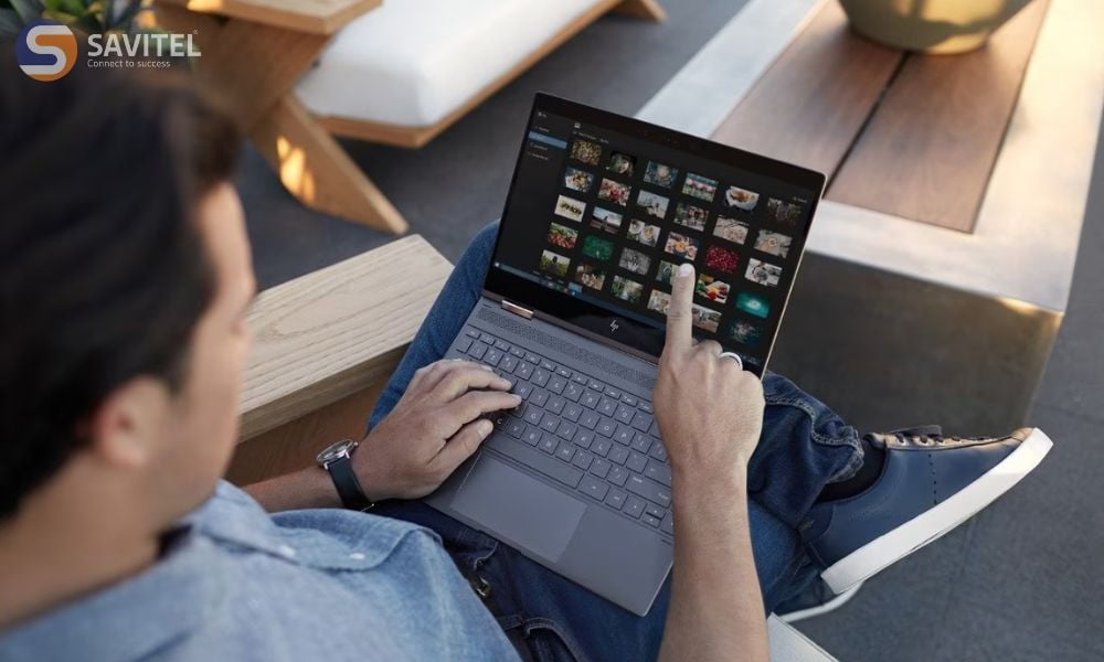 Một số laptop cao cấp tích hợp màn hình cảm ứng điện dung