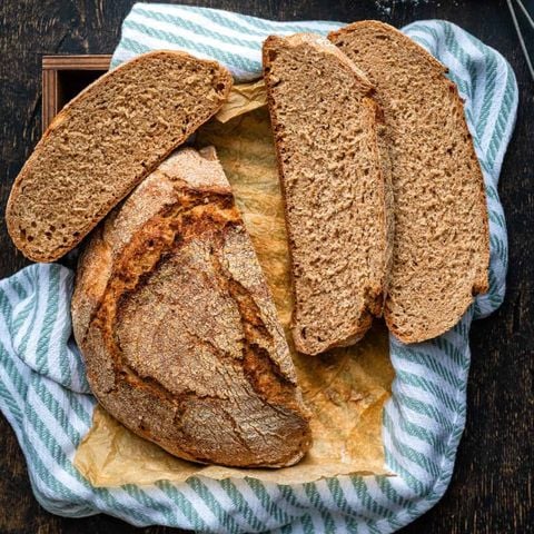 Cách làm bánh mì sandwich nguyên cám bằng nồi chiên không dầu