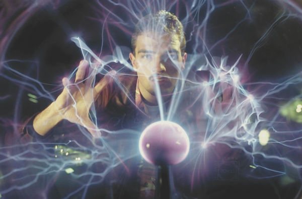 Tác hại, ứng dụng và cách phòng chống tĩnh điện