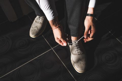 Giày Da Nam Cao Cấp Được Bảo Chứng Và Bí Quyết Mua Hàng Trực Tuyến 