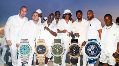 Thời Sự Tiệc Tùng: Những Cung Bậc Cảm Xúc Mới Lạ Đến Từ Thời Trang