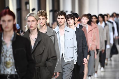 Nét Riêng Trong Vibe Thời Trang Nam Thời Thượng Tại Nga, Pháp, Mỹ và Ý